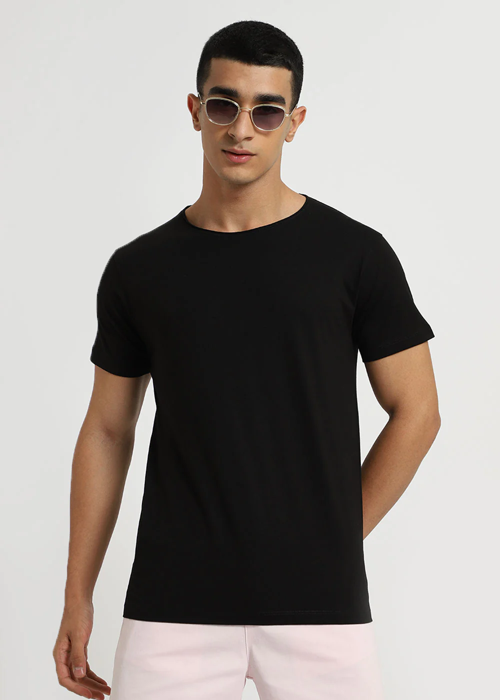 Black Plain Round Neck T-shirt