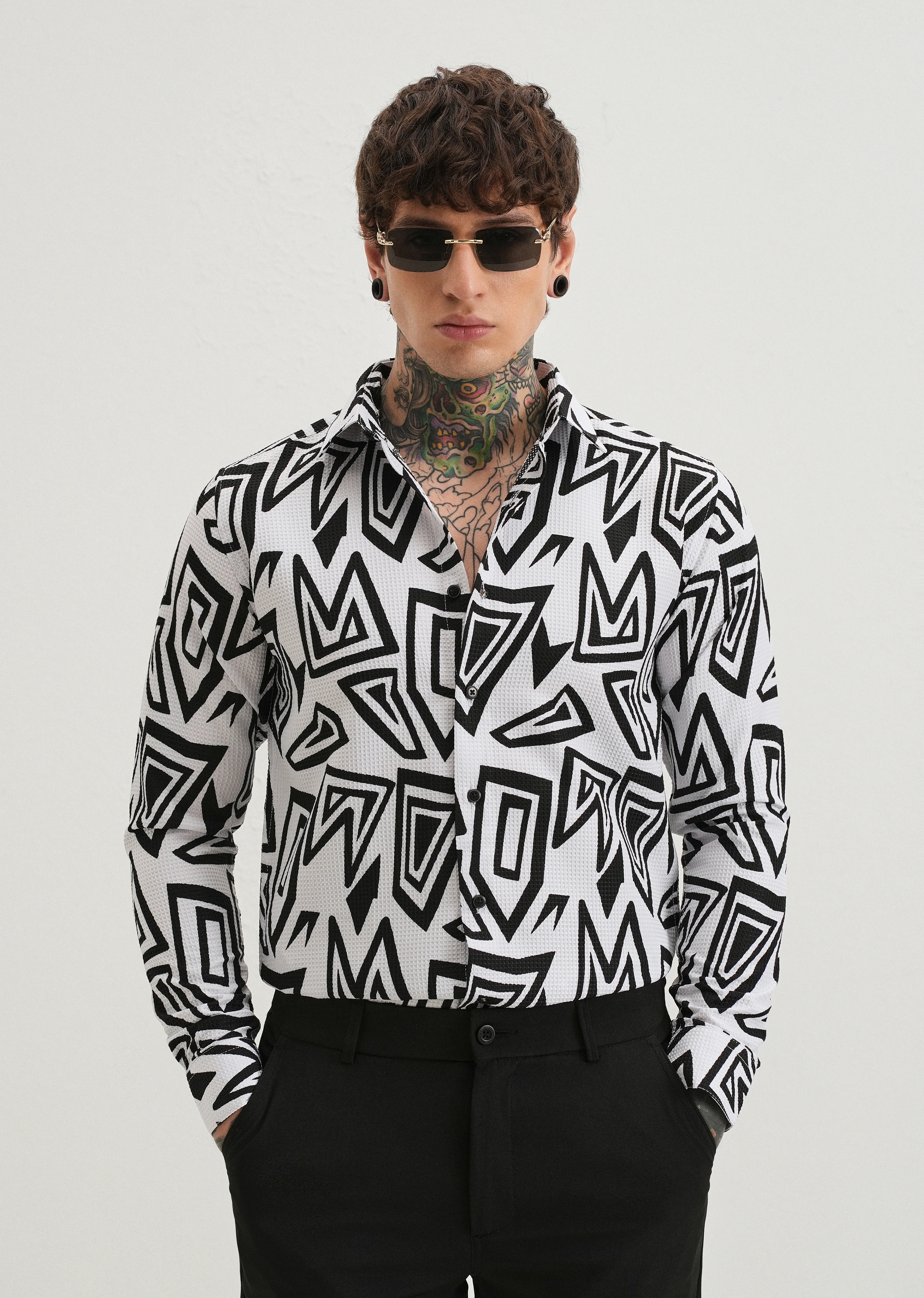 Maze Line Waffle Dobby White Shirt